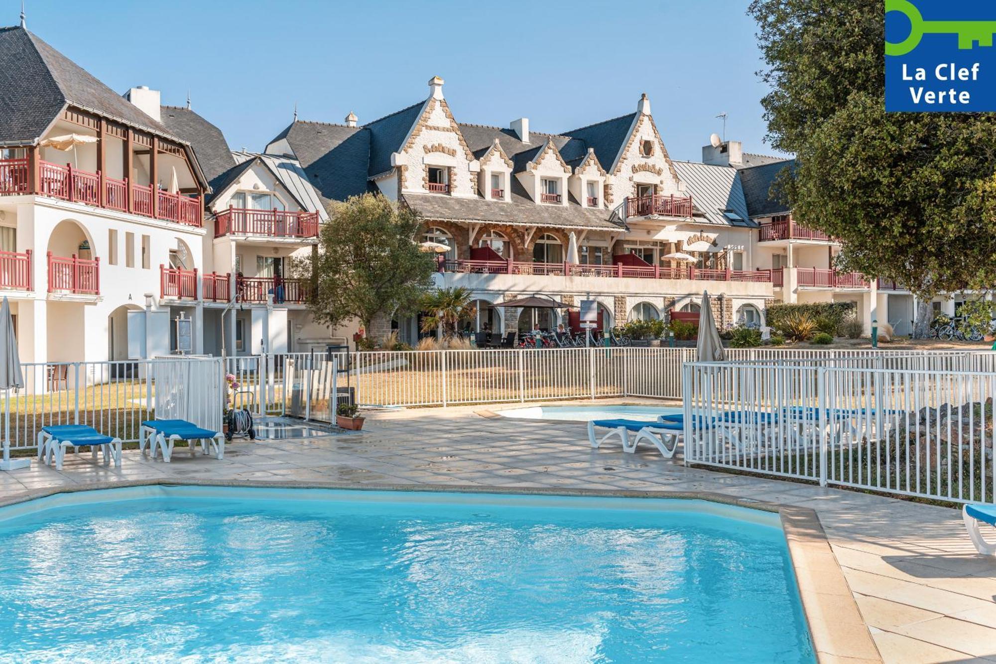 Residence Pierre & Vacances Premium Le Domaine De Cramphore Le Pouliguen Exterior photo